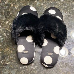 Cute Victoria Secret Shoes (Slippers)